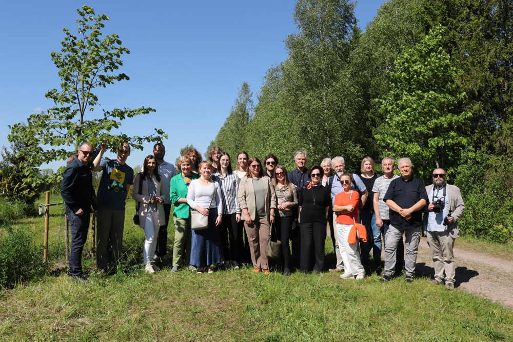 20251124 prieliepaites